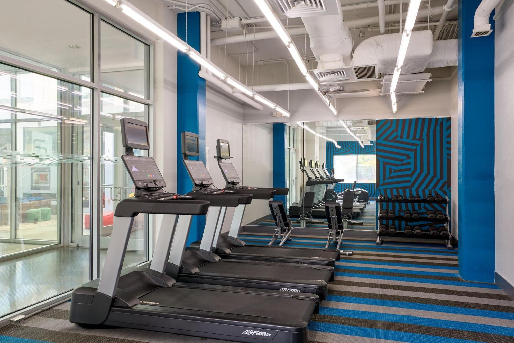 Aloft Charleston Airport And Convention Center Hotel Норт Чарлстън Екстериор снимка