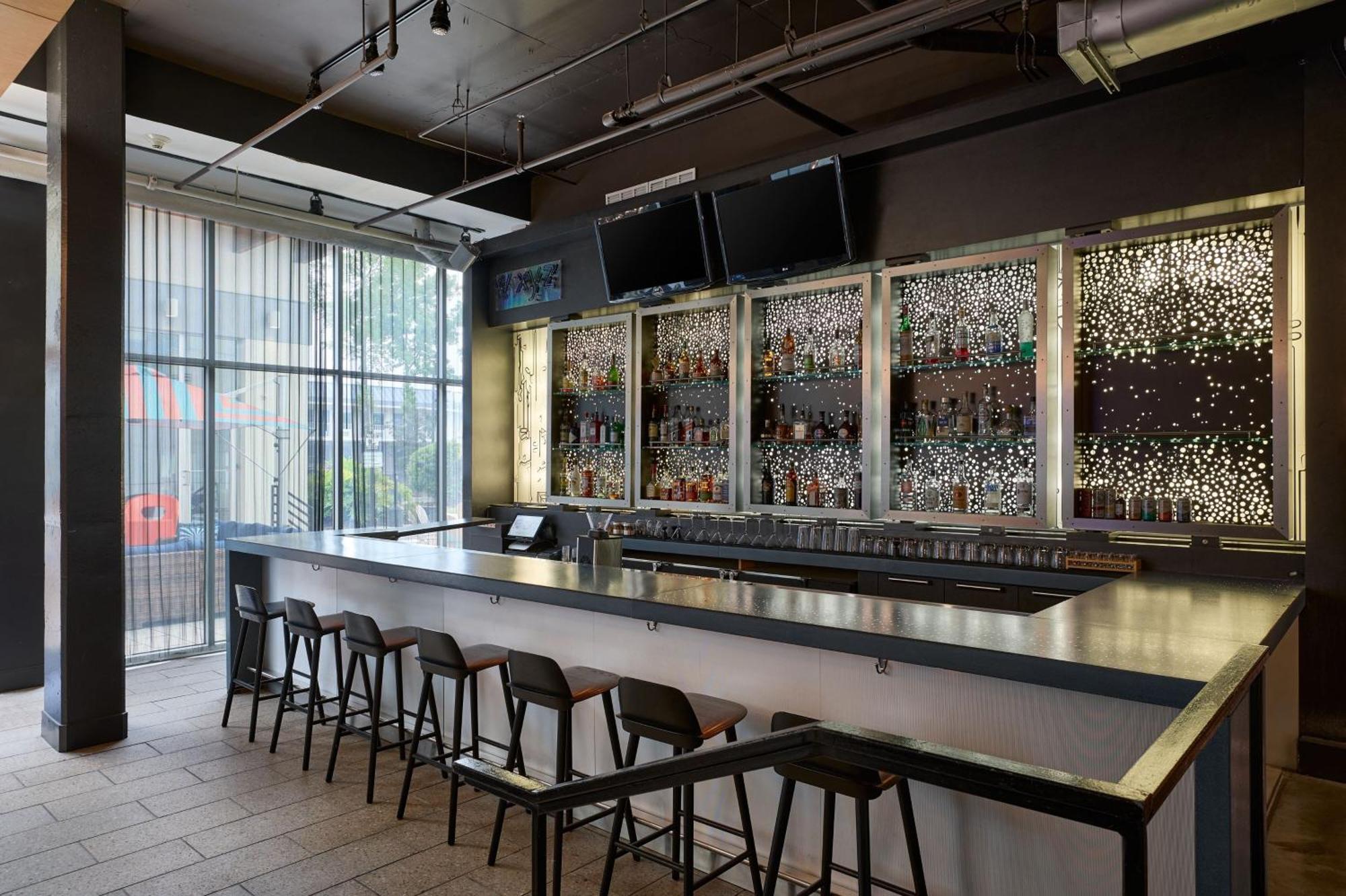 Aloft Charleston Airport And Convention Center Hotel Норт Чарлстън Екстериор снимка