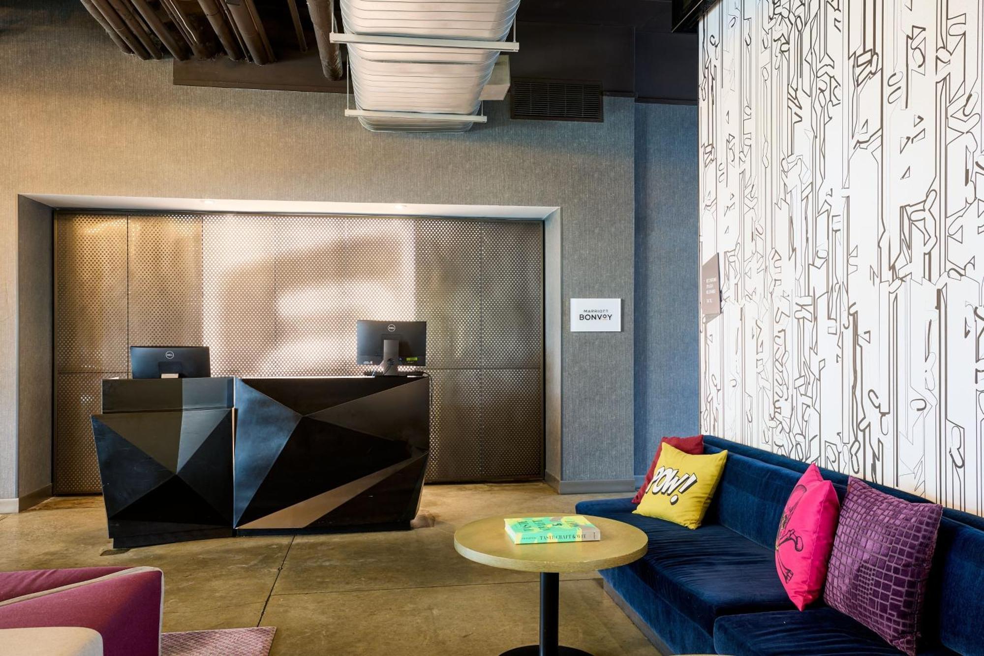 Aloft Charleston Airport And Convention Center Hotel Норт Чарлстън Екстериор снимка