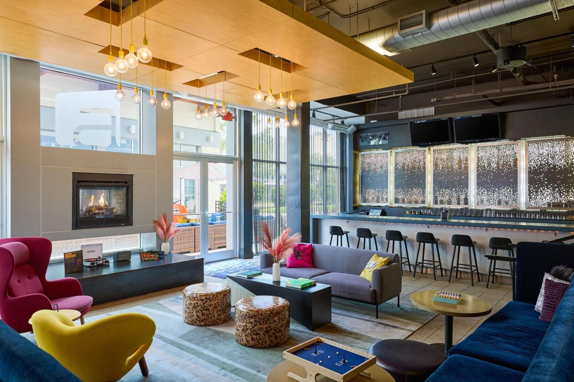 Aloft Charleston Airport And Convention Center Hotel Норт Чарлстън Екстериор снимка